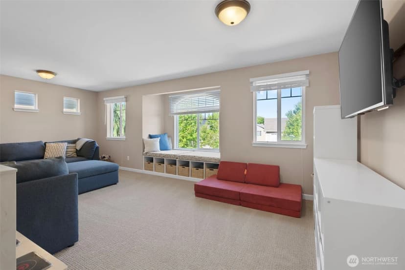 Property photo for 2421 Chateau Drive, Puyallup photo 25