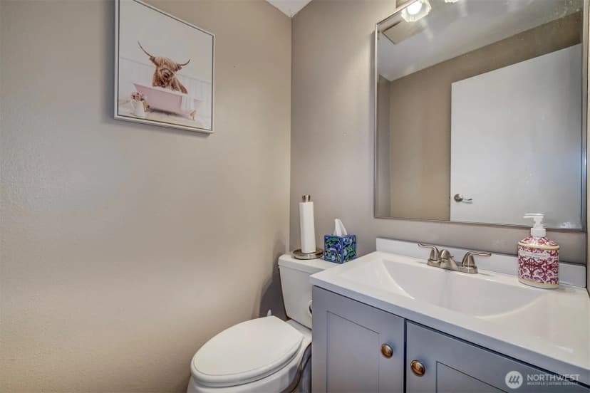 Property photo for 1700 Nw Marmot Ct, Silverdale photo 13