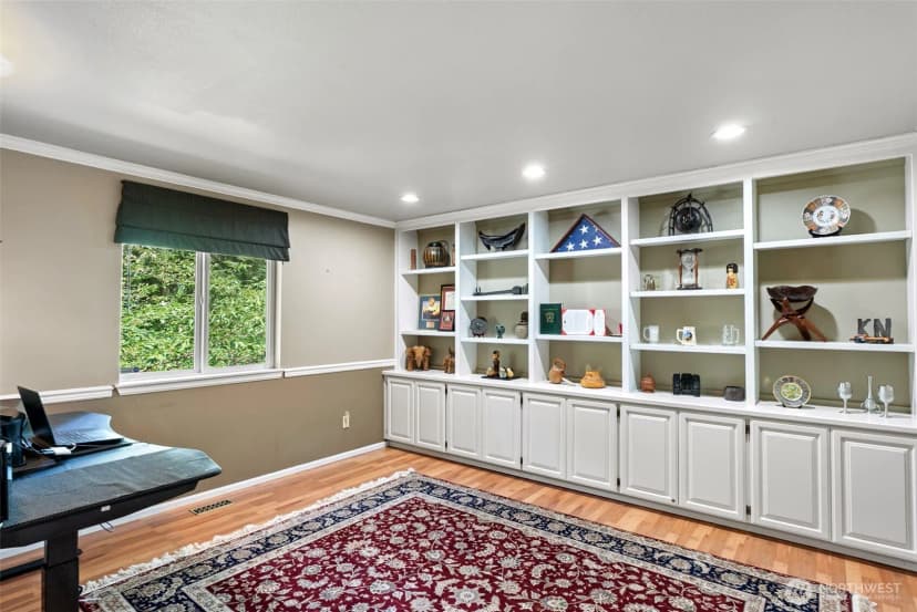 Property photo for 6404 Mccormick Woods Drive Sw, Port Orchard photo 13