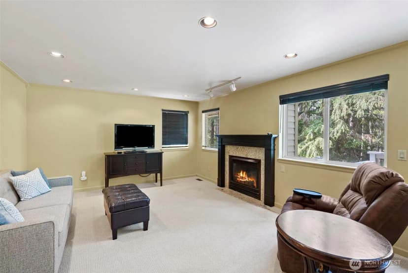 Property photo for 6404 Mccormick Woods Drive Sw, Port Orchard photo 11