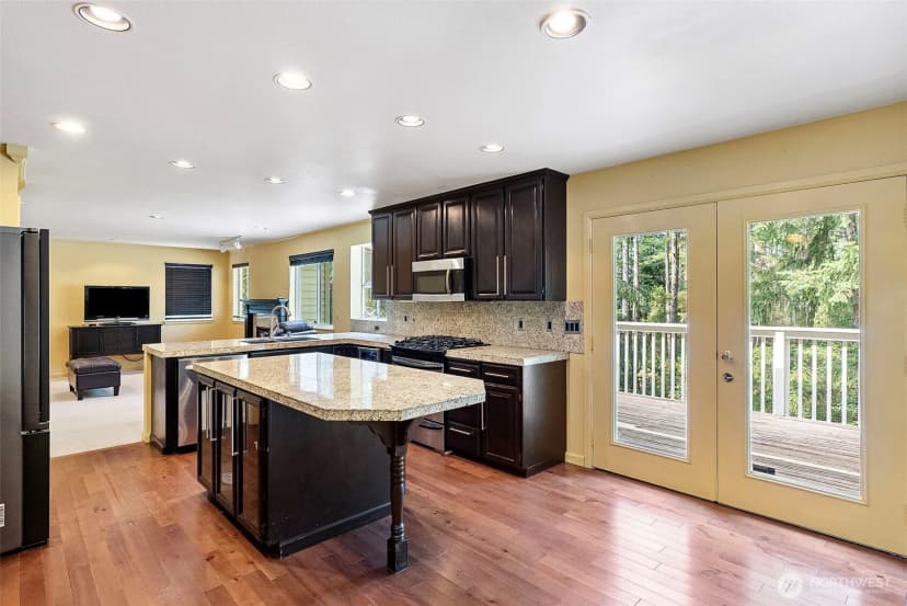 Property photo for 6404 Mccormick Woods Drive Sw, Port Orchard photo 10
