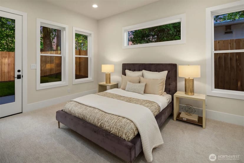Property photo for 10788 Se 11th Street, Bellevue photo 21