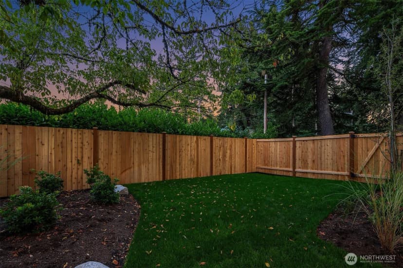 Property photo for 10788 Se 11th Street, Bellevue photo 29