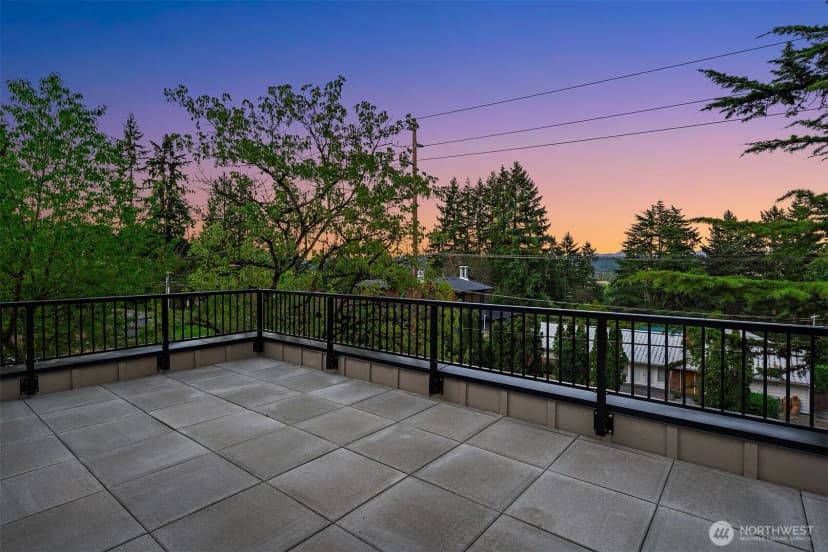 Property photo for 10788 Se 11th Street, Bellevue photo 26