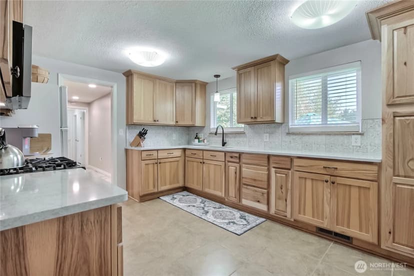 Property photo for 1003 Marshall Drive Se, Tumwater photo 9
