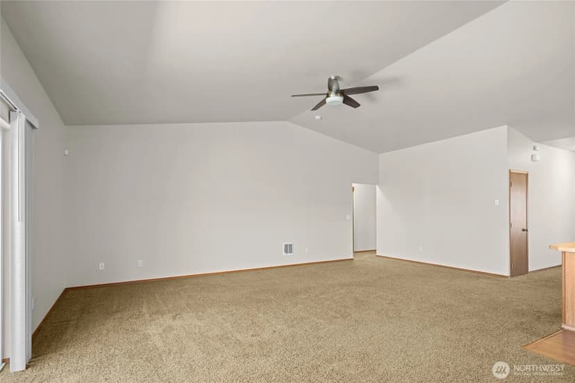 Property photo for 101 E Kristen Avenue, Ellensburg photo 24