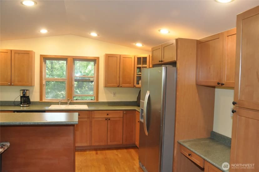 Property photo for 1940 Sw Dawson Street, Seattle photo 11