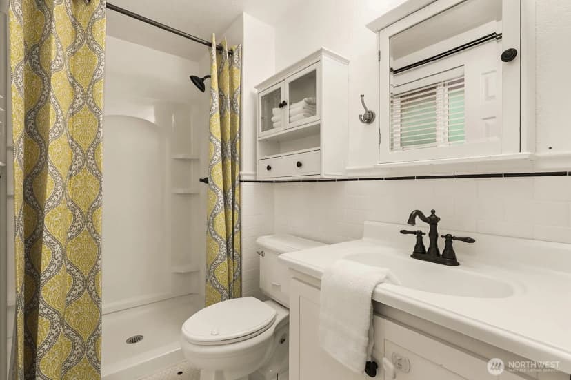 Property photo for 21811 1st Avenue W, Bothell photo 12