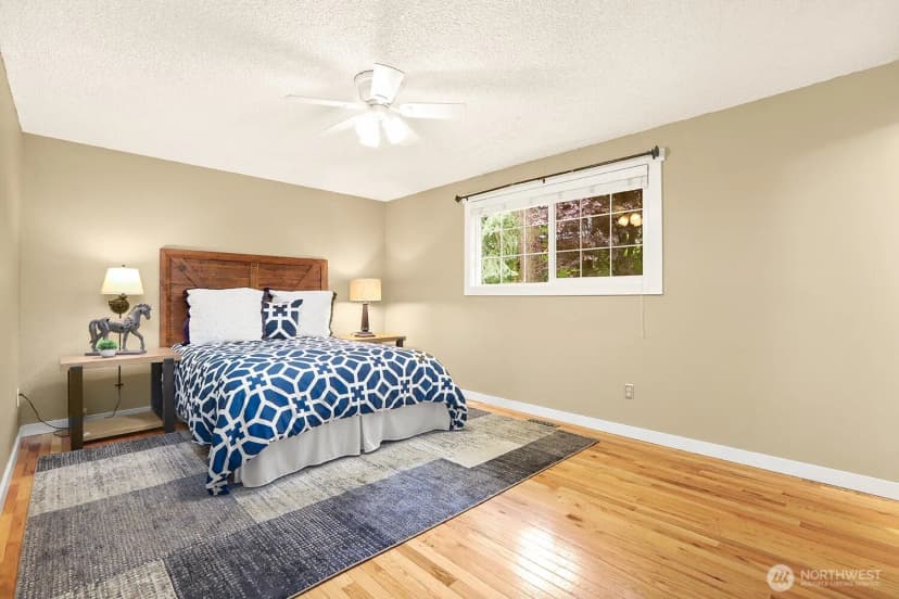Property photo for 21811 1st Avenue W, Bothell photo 10