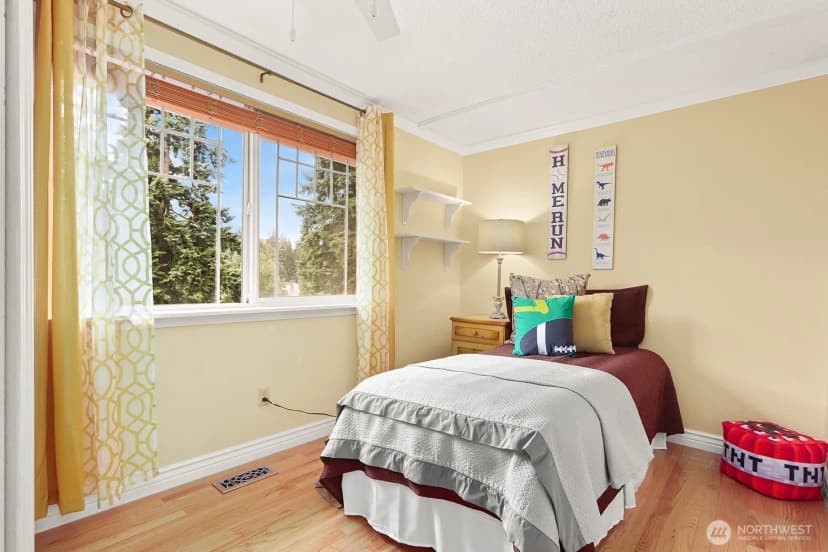 Property photo for 21811 1st Avenue W, Bothell photo 15