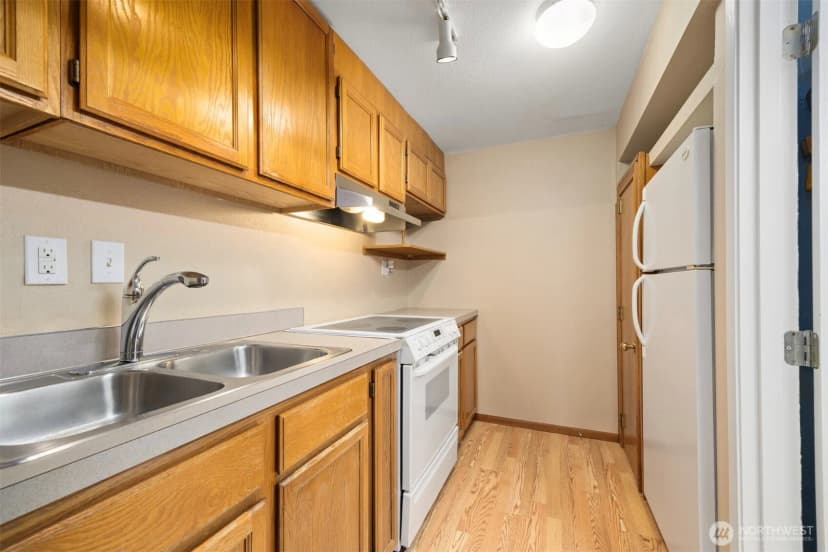 Property photo for 1000 Samish Way, Bellingham photo 28