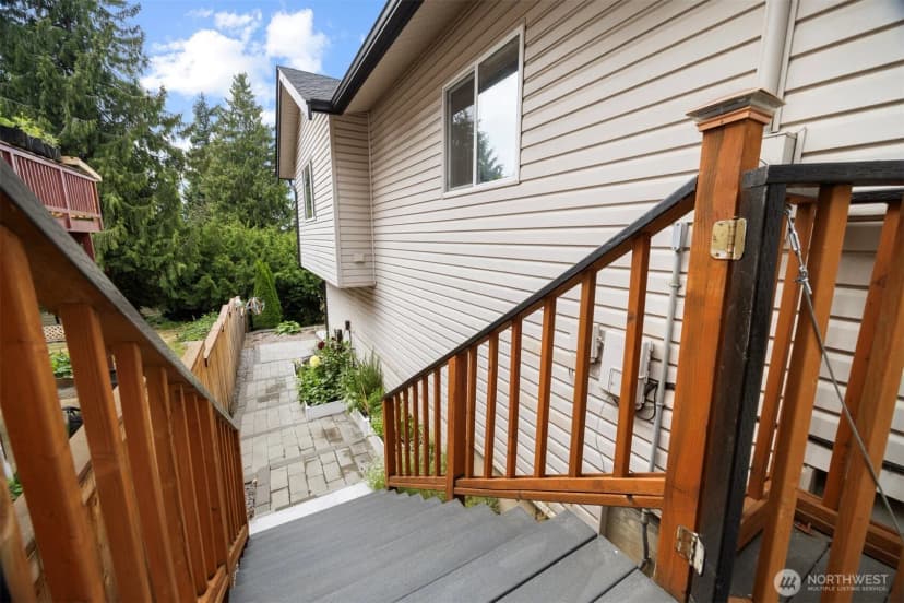Property photo for 1000 Samish Way, Bellingham photo 35