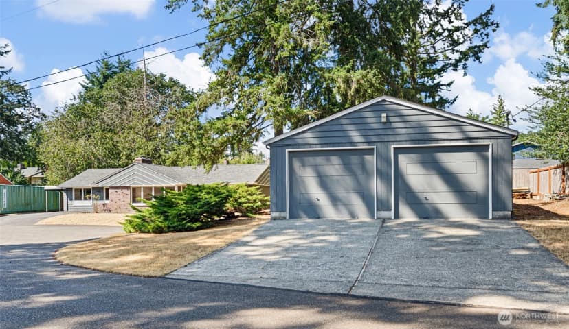 Property photo for 1 Alderwood Court Sw, Lakewood photo 25