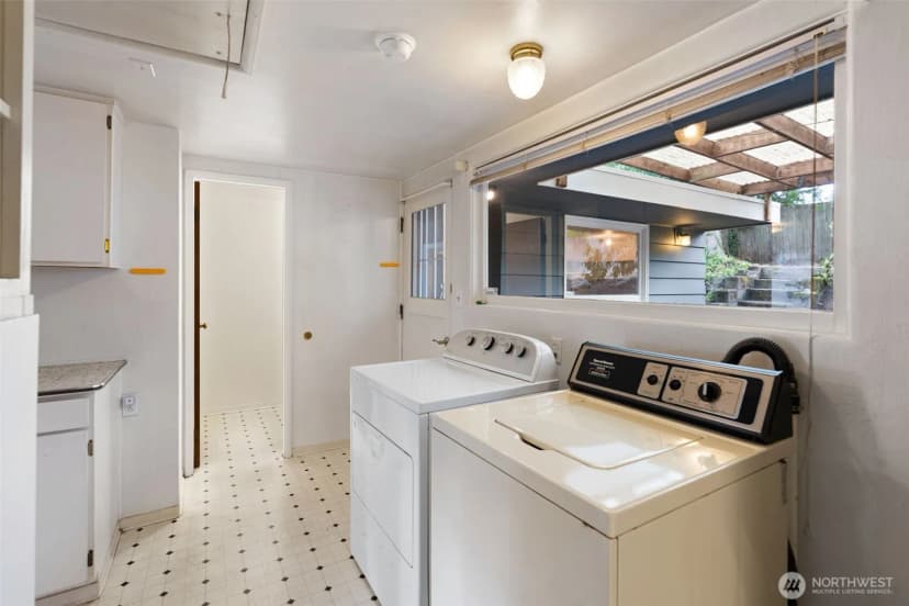 Property photo for 1 Alderwood Court Sw, Lakewood photo 18