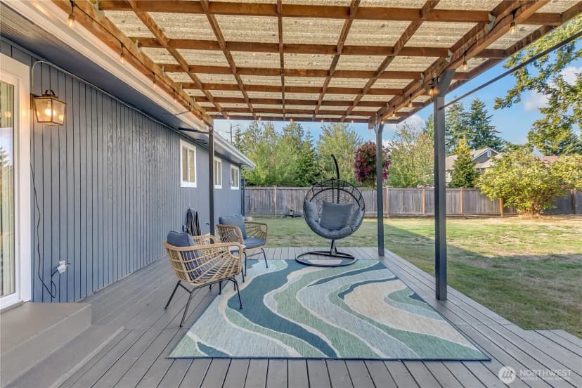 Property photo for 18720 4 Avenue S, Burien photo 18