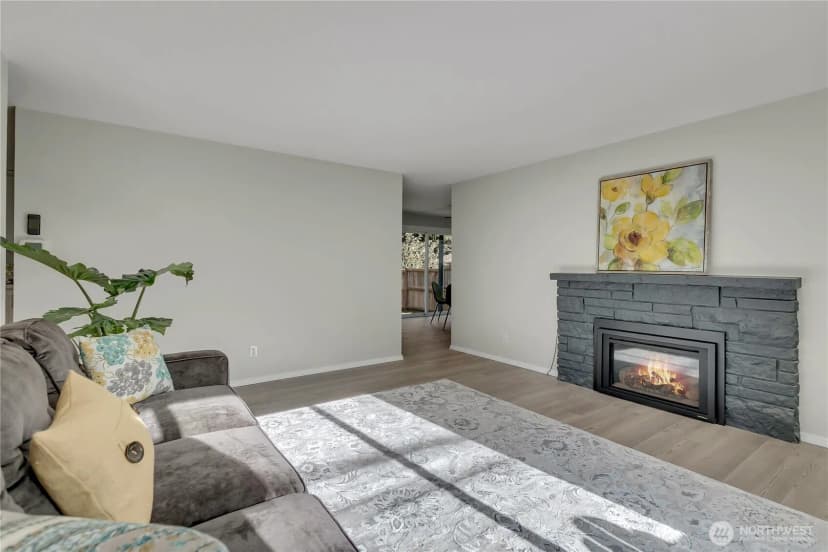Property photo for 18720 4 Avenue S, Burien photo 4