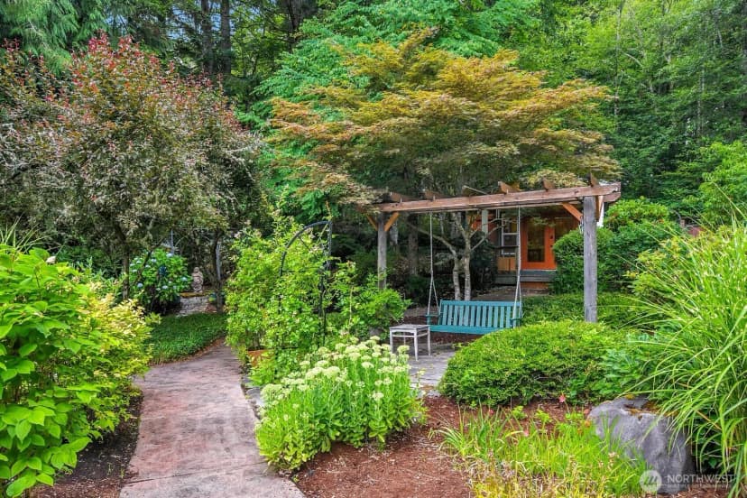 Property photo for 8455 Landing Lane Se, Port Orchard photo 21