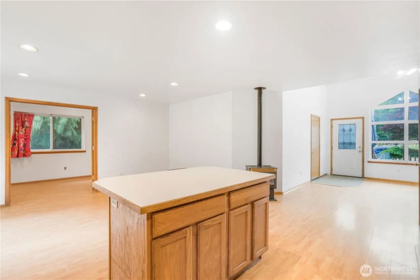 Property photo for 2984 Beaver Place Place, Sedro Woolley photo 21