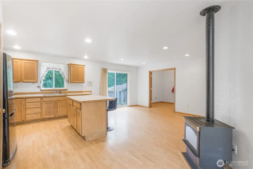 Property photo for 2984 Beaver Place Place, Sedro Woolley photo 14