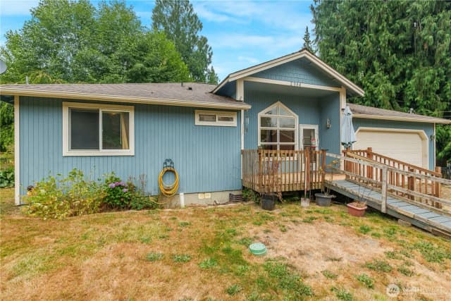 Property photo for 2984 Beaver Place Place, Sedro Woolley photo 4