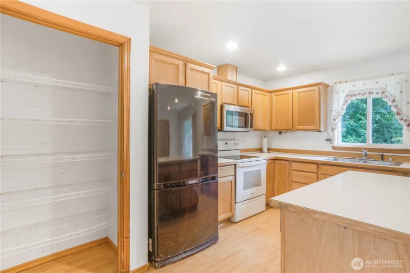 Property photo for 2984 Beaver Place Place, Sedro Woolley photo 17