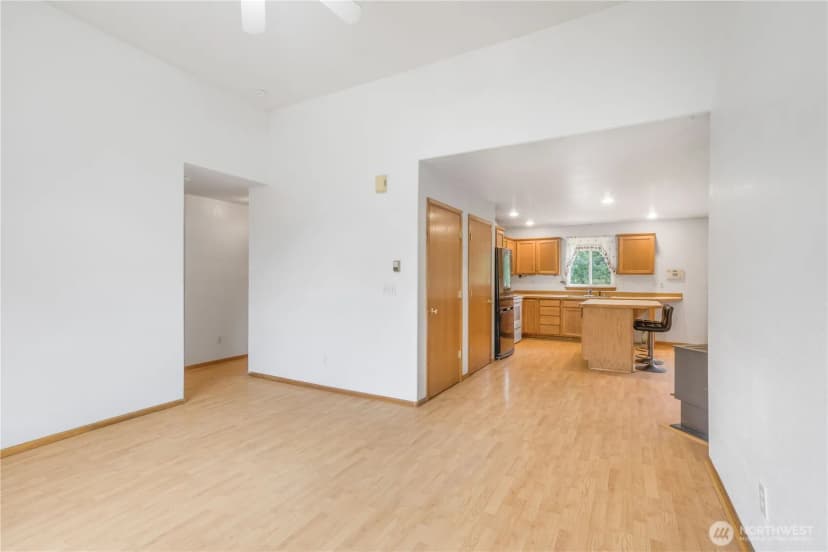 Property photo for 2984 Beaver Place Place, Sedro Woolley photo 13