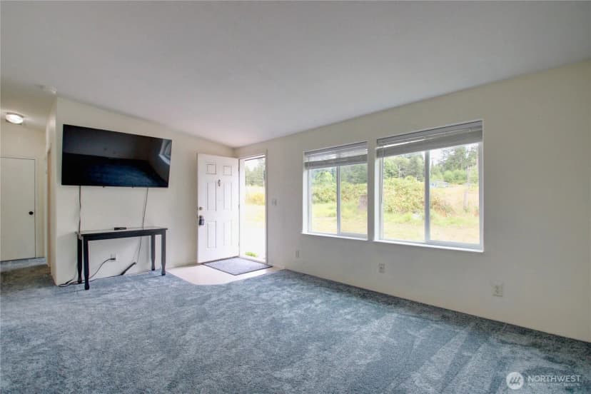 Property photo for 496 Secluded Lane, Oak Harbor photo 11