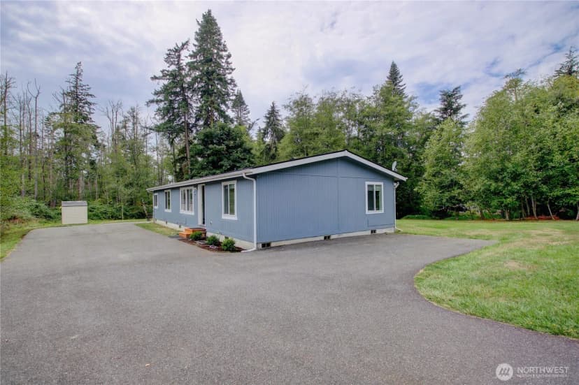 Property photo for 496 Secluded Lane, Oak Harbor photo 8