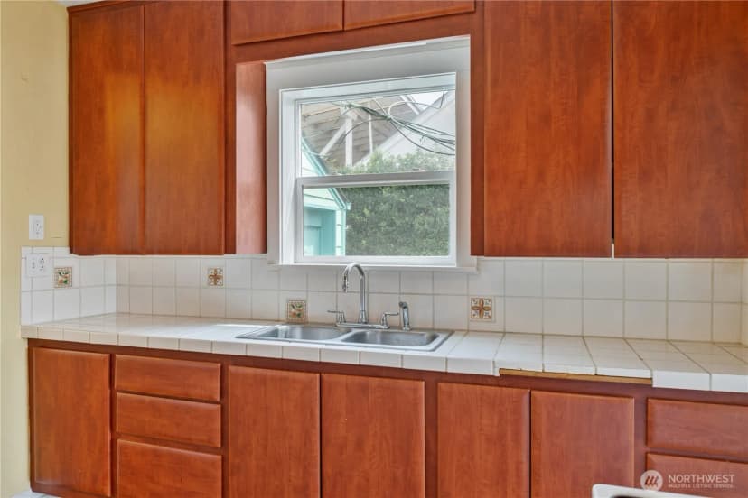 Property photo for 2928 Florida Street, Longview photo 5