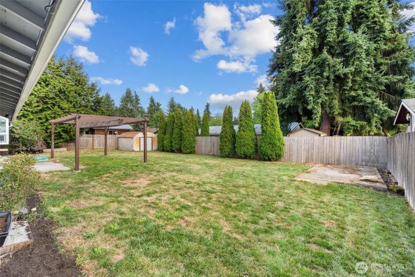 Property photo for 614 217th Street Sw, Bothell photo 19