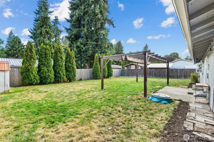 Property photo for 614 217th Street Sw, Bothell photo 18