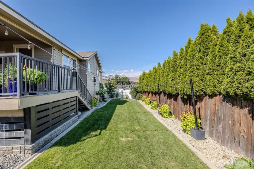 Property photo for 1413 Benoy Avenue, Wenatchee photo 29