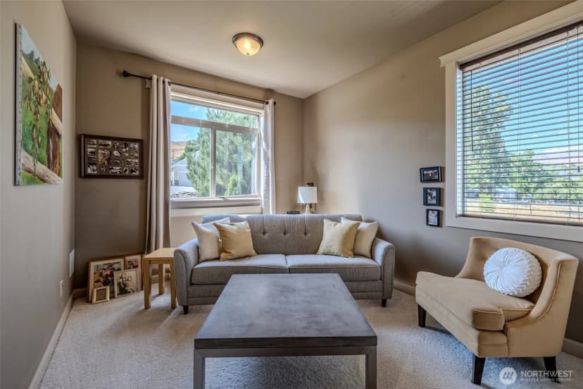 Property photo for 1413 Benoy Avenue, Wenatchee photo 25