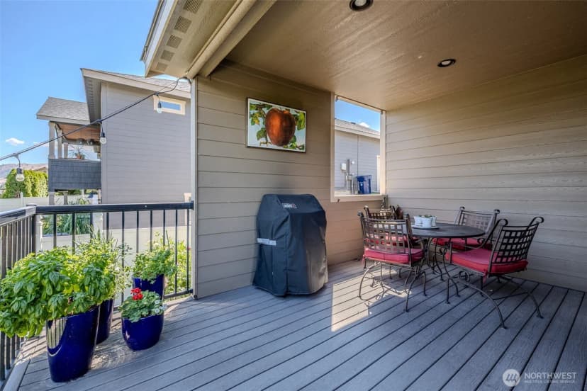 Property photo for 1413 Benoy Avenue, Wenatchee photo 27