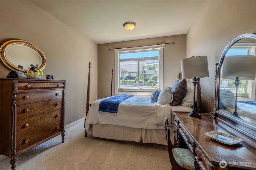 Property photo for 1413 Benoy Avenue, Wenatchee photo 19
