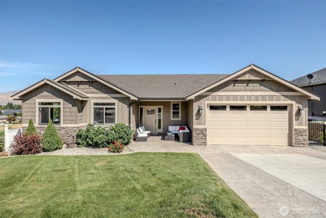 Property photo for 1413 Benoy Avenue, Wenatchee photo 5