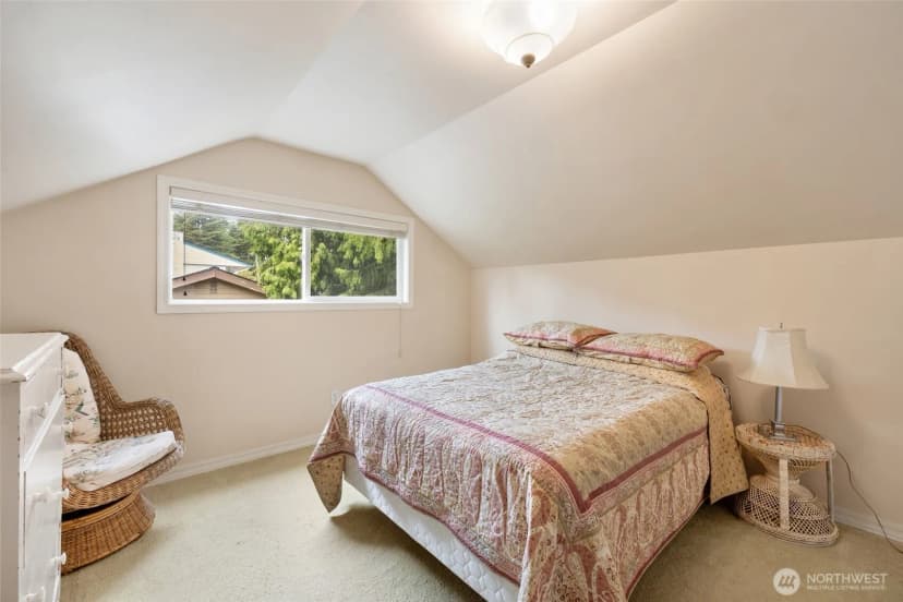 Property photo for 15327 Ne 1st Street, Bellevue photo 22