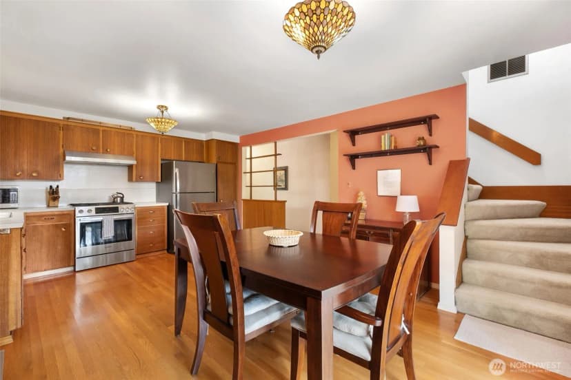Property photo for 15327 Ne 1st Street, Bellevue photo 10