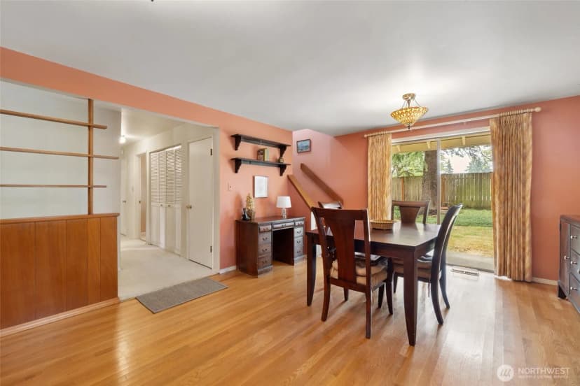 Property photo for 15327 Ne 1st Street, Bellevue photo 12