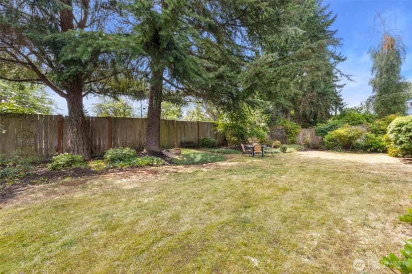 Property photo for 15327 Ne 1st Street, Bellevue photo 29