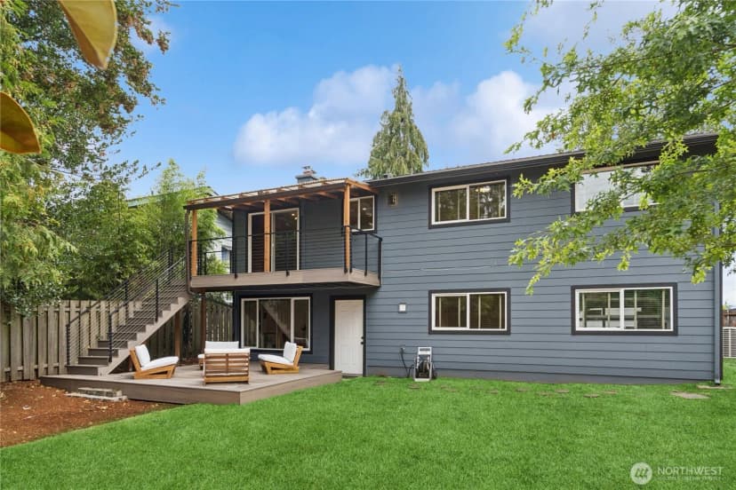 Property photo for 6545 33rd Avenue S, Seattle photo 24
