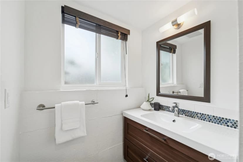 Property photo for 6545 33rd Avenue S, Seattle photo 20
