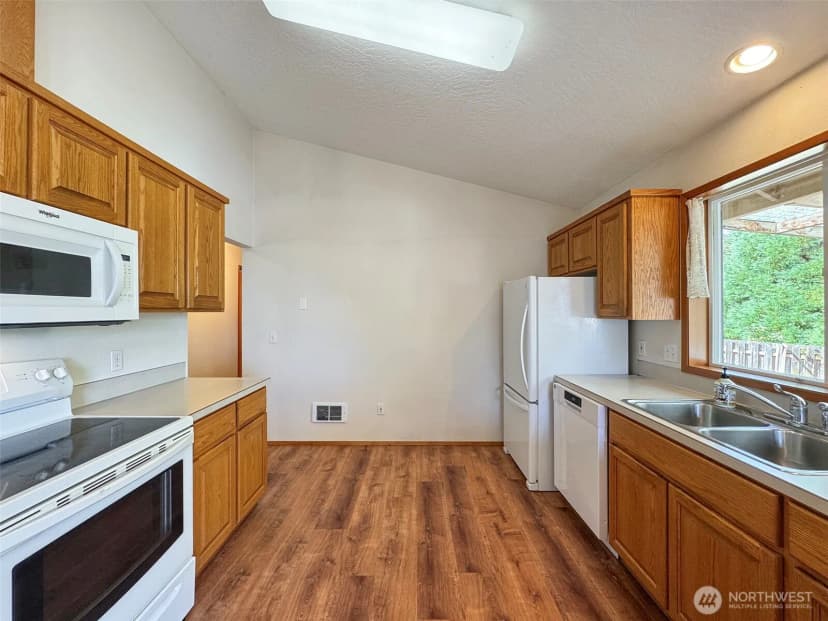 Property photo for 714 S Evans Avenue, Port Angeles photo 14