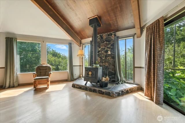 Property photo for 224 Grayling Drive, Woodland photo 4