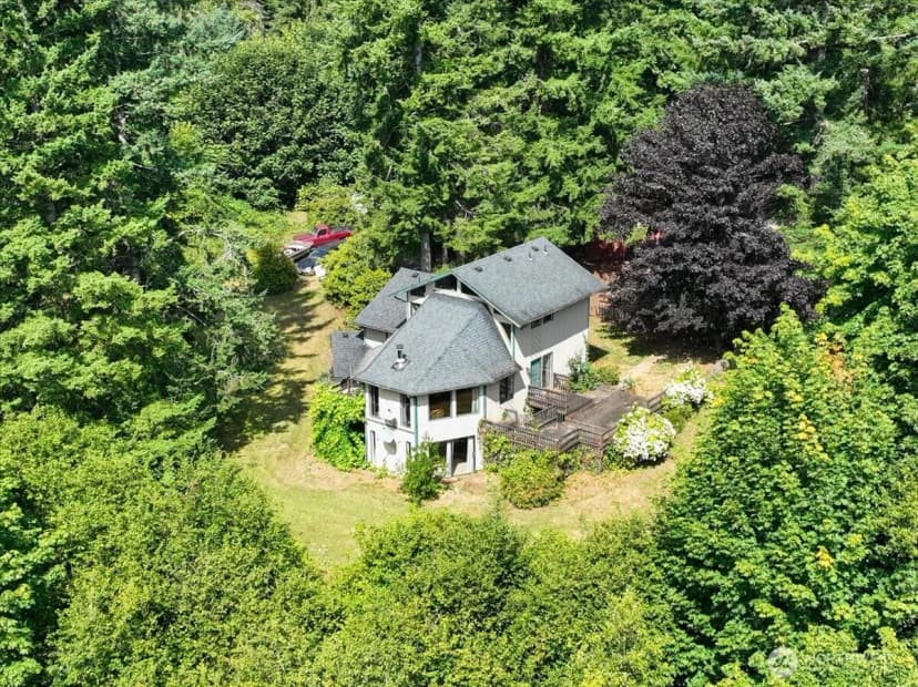 Property photo for 224 Grayling Drive, Woodland photo 2
