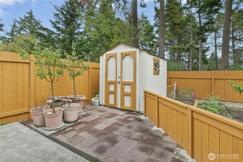 Property photo for 2360 Sw Vista Park Drive, Oak Harbor photo 25