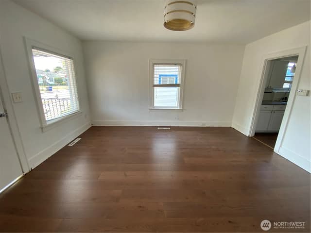 Property photo for 6132 S Thompson Avenue, Tacoma photo 4