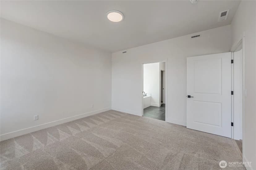 Property photo for 402 Pagget Avenue, Winlock photo 25