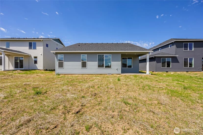 Property photo for 402 Pagget Avenue, Winlock photo 32