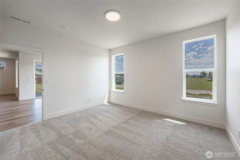 Property photo for 402 Pagget Avenue, Winlock photo 27